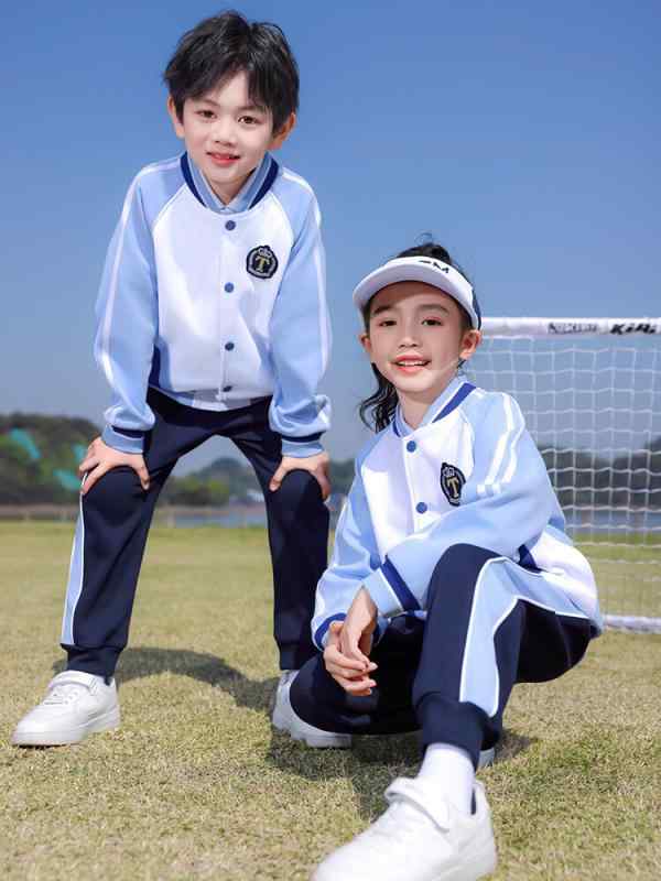 ・カテゴリ: 制服、学生服・主な素材: 綿・対象: 男の子、女の子、キッズ・対象年齢: 8歳以上、身長140cm以上・留め具の種類: シングルブレスト・デザイン: スポーツ、セットアップ、キュート、ブリティッシュ・生地加工: ソフト加工・フード: フードなし・カラー展開: 夏季男の子用、夏季女の子用、2点セット、3点セット、男の子用4点セット、女の子用4点セット・サイズ展開: 100cm、110cm、120cm、130cm、140cm、150cm、160cm、170cm、180cm・セット内容: 長袖、パンツ