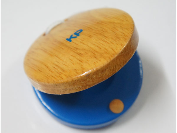 【無料ラッピング♪】キッズパーカッション KP-70/C/BU ブルー ラウンドカスタネット Kids Percussion【楽ギフ_包装選択】【楽ギフ_のし宛書】クリスマスプレゼント、お誕生日、出産祝いなどに