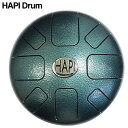 HAPI Drum＜ハピ・ドラム＞は誰にでもすぐ演奏できて、誰にでも簡単に楽しめる楽器です。 音楽的スキルや音楽理論の知識も必要ありません。 ただ好きなように、思いのままに叩くだけで音楽を奏でられる直感的な楽器です。 HAPI Drumの音階は主にペンタトニックスケールに基づき配列されていますので、好きな順番で叩くだけで、メロディーを奏でているように聞こえます。 構成音：D3,E3,F#3,A3,B3,D4,E4,F#4 HAPI Origin Green Hammer Tone D Major(Dメジャー) ●直径12インチ（約30cm）、高さ8インチ(約20cm)、重さ5.4kg ●キャリーバッグ、マレット付 ●カラー : GREEN ※色合いはご覧いただくモニターによっては見え方が異なることがございます。予めご了承くださいませ。 また、製品仕様は予告なく変更になる場合がございます。