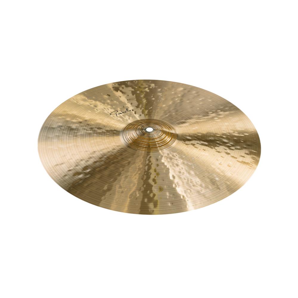 Paiste Signature Traditionalsシリーズの「Thin Crash（シン・クラッシュ）」は、 ダークであたたかく、非常に複雑なミックスなサウンドが特徴。 サイズ：16インチ