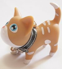 DCMR 5 種類 の にゃんこ キーホルダー 首輪 と 鈴 付き ♪ 黒ねこ 白ねこ 斑ねこ 三毛ねこ (ベージュ猫) 首輪の色はお楽しみ