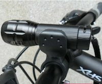 DCMR 自転車 用 ライト ホルダー スタンド ワンタッチ 取り付け 取り外し 360度 回転 可能 シンプル 機能的！ 3