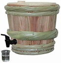 商品説明商品名：酒樽サーバー　TSR−1型 品番：FSC0601メーカー品番,直径×高さ(mm),タンク容量(L),質量()TSR-1,400×370,4,3.5JANコード：4905001269912仕様：商品説明本物の木樽をディスプレイに使い、日本酒のよさを強烈にアピール●樽の中に氷を入れておくだけで庫内は飲み頃温度8℃で 維持します。●ロックアイス(4袋)で約24時間飲み頃保持(室温24℃)※直送※運賃別途 全国※納期確認 約2週間