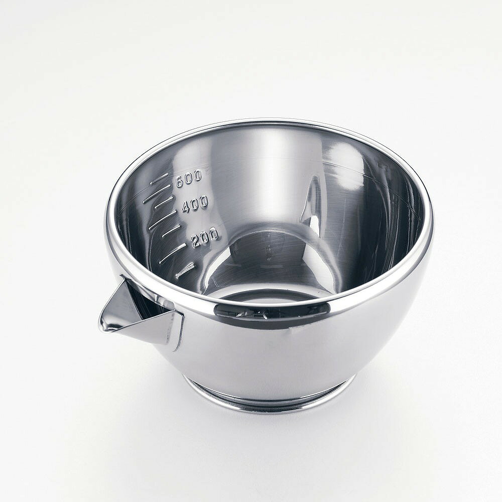 商品説明商品名：18−8片口鍋（目盛付） 大品番：GKT7701サイズ,直径×高さ(mm),容量(l) 大,165×95,1.4 JANコード：4949362052271仕様：大商品説明