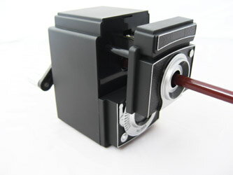 鉛筆削り カメラ ペンシル シャープナー Camera Pencil Sharpener KIKKERLAND キッカーランド 鉛筆削り 手動 カメラ型