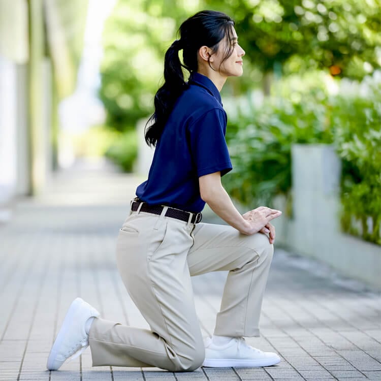 Rakuten - 【介護士ズボン】男女兼用・裾直し調整機能付「裾上げ不要」ストレッチ・吸汗速乾・制電・ 3S～6L ベージュ ネイビー色 パンツ/介護ユニフォーム