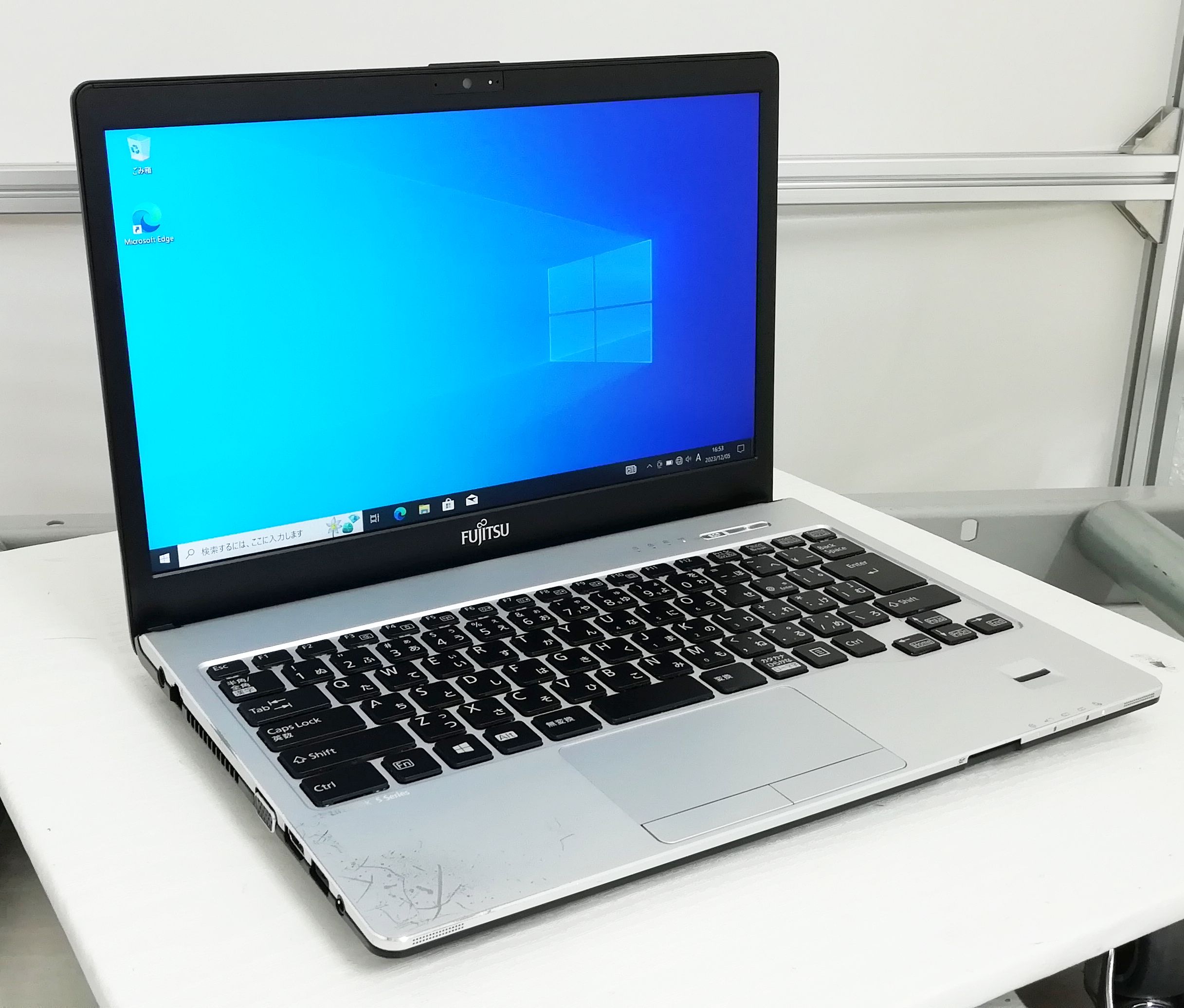 中古ノートパソコン FUJITSU/富士通 LIFEBOOK S937/P Core i5 7300U メモリ8GB 新品SSD M.2 SATA256GB ..