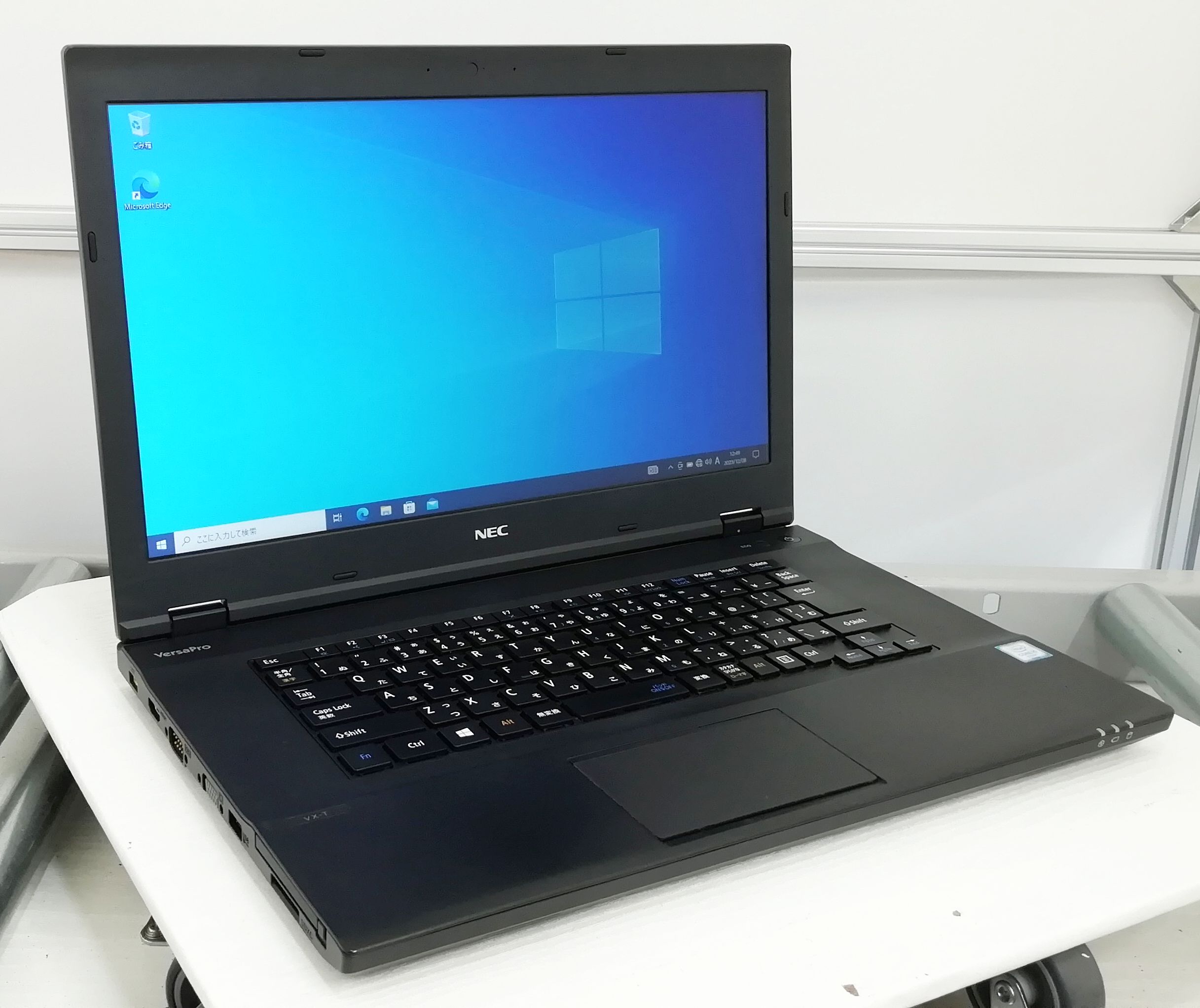 中古ノートパソコン NEC VersaPro VX-T PC-VK23TXZGT Core i5 6200U メモリ16GB 新品SSD 2.5インチ256G..