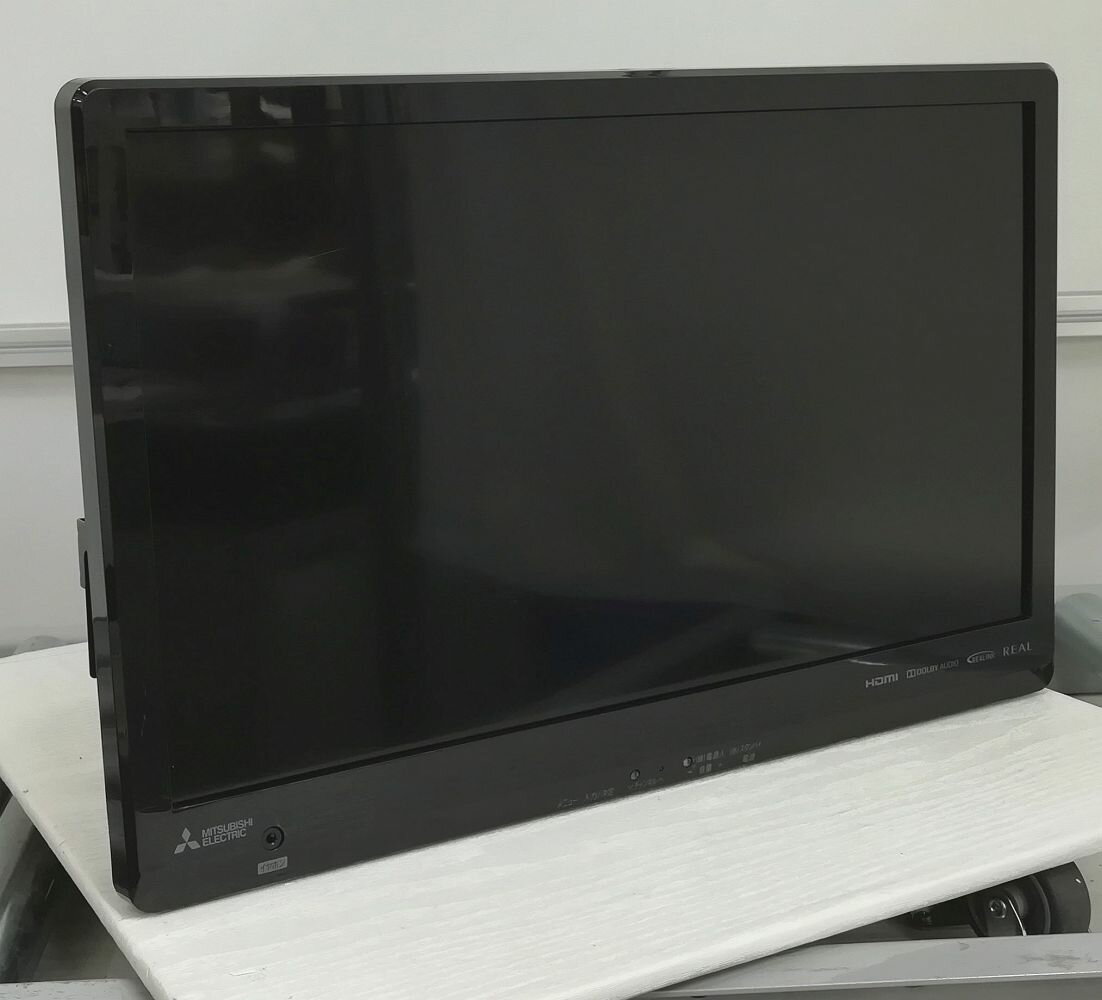 中古テレビ MITSUBISHI/三菱 REAL 19インチ 19型 液晶 テレビ LCD-19LB8 2018年製 キズあり マルチリモコン付き スタ…