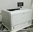 商品説明 メーカー RICOH 型番 SP 6440M 状態 RICOH A3モノクロレーザープリンター SP 6440M が入荷しました。 【ご注意！】 本品のトナーはM-Pack仕様です。M-Pack仕様以外のトナーは使用できません。予めご了承願います。 【動作テスト】 問題なく印刷できました。 詳細は画像より参照してください。 ※片面、両面印刷時に用紙下部に黒い擦れのようなものがありました。 お気になさなければ問題ありません。 なお、給紙はカセットおよび手差しより行いました。 中古現状トナー　【あり】 ※テストで使用したトナーをつけてお送りします。 【総印字枚数】 2757枚 【PCとの接続】 USB LAN 【その他】 外観はリスロン社の除菌クリーナーを使用し清掃を行っています。設置や撤去、使用に伴う擦り傷や細かい部分の汚れ、シール跡、色焼けなどが残っている場合がございますが、できる限りのクリーニングを行いお届けいたします。 【商品サイズ】 46(W)x42(D)x37(H)cm 重量　約19.6kg 【発送と保証】 こちらの商品は、ナベキンファクトリー安心の【30日保証】＆【送料無料】が付いてます！ お届けは佐川急便・ヤマト宅急便・ゆうパック、レターパックやゆうパケットなど、商品のサイズに合わせた宅配方法となります。 詳細については商品ページごと、またはお気軽にお問い合わせください。 ※沖縄・離島の方は場合によっては船便となり予定配送日より遅れる場合がございます。ご了承願います。 ※レターパック、ゆうパケット、大型発送の場合、代引き・日時指定は出来ません。予めご了承ください。 付属品 3P電源コード(中古の社外品)・中古トナー(テストで使用したもの(残量不明)が中にセットしてあります) 送料 送料無料！！