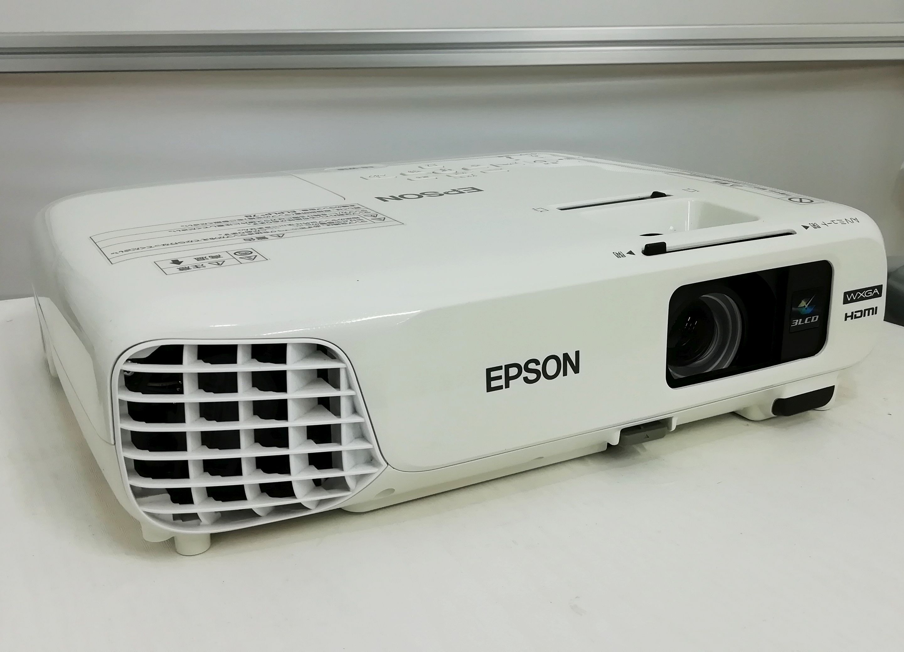 中古 EPSON/エプソン プロジェクター EB-W18 水