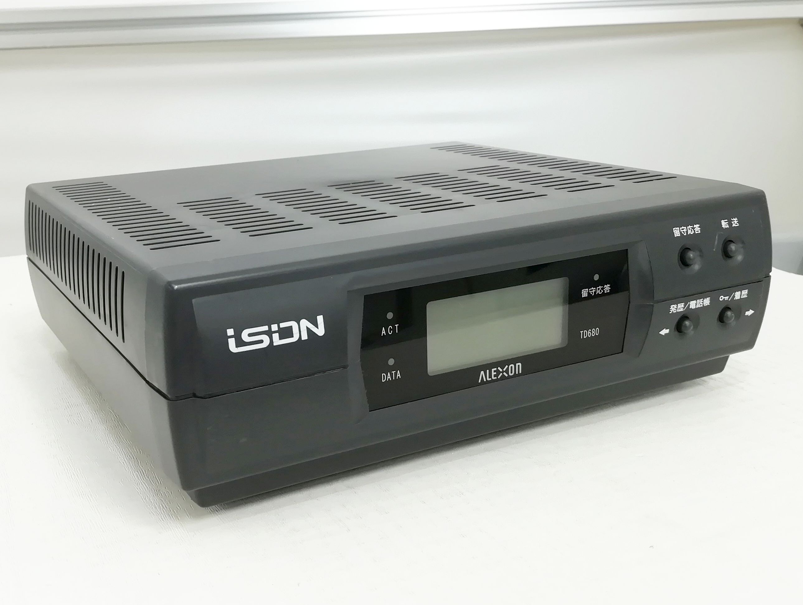 中古 ALEXON TD680 ISDN ターミナルアダプタ 液晶画面搭載 通電確認済 アレクソンダイヤルアップ接続【送料無料】【30日保証】