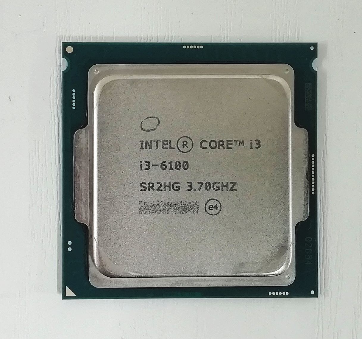 【稼動品回収】Intel Core i3-6100 SR2HG コア2 スレッド4 キャッシュ3MB 3.70GHz FCLGA1151 ゆうパケット発送 代引不可【送料無料】【30日保証】