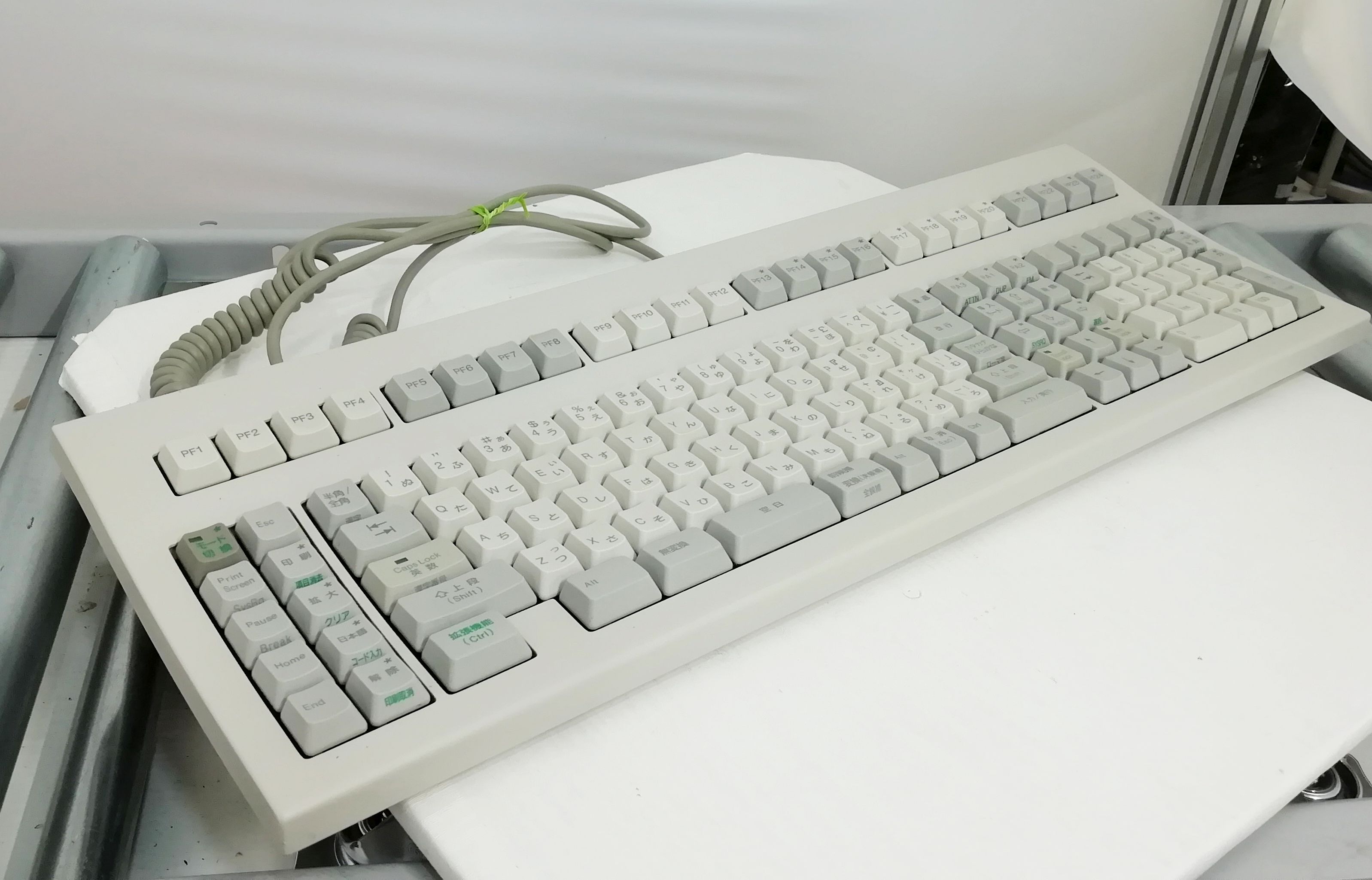 中古キーボード FUJITSU/富士通 K端末エミュレータキーボード FMV-KB501 動作確認済み 【送料無料】【30日保証】