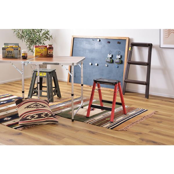 スツール ステップスツール H レッド (完成品) 折りたたみ式 ステップ台 脚立 腰掛け アウトドア 洗車 掃除 フォールディング 東谷 azumaya おしゃれ 家具 インテリア アルミ ライトファニチャー [2]