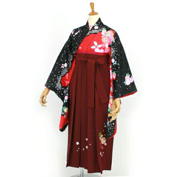 【期間限定クーポン】【レンタル】【7泊8日】卒業式 袴 レンタル 女 小学校卒業 10歳〜13歳「黒地に桜 赤 レッド 袴:真紅」ジュニア卒業式袴セット2尺袖着物&袴 フルセットレンタル 安い キッズ ジュニア 小学生小学校 十三参り