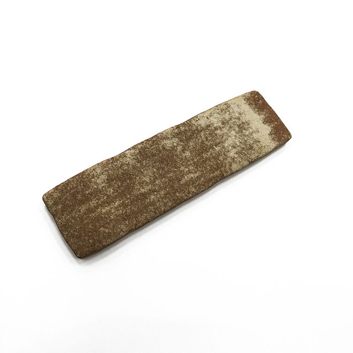 [特長]:■カットがし易く加工・施工が簡単。■水に浮くほど軽量です。■両面テープや接着剤で施工できる、DIY用タイルです。■スレート用鋸で簡単にサイズを変えられるので、壁の汚れ・傷の修復やイメージチェンジなど、簡単仕上げることができます。■...