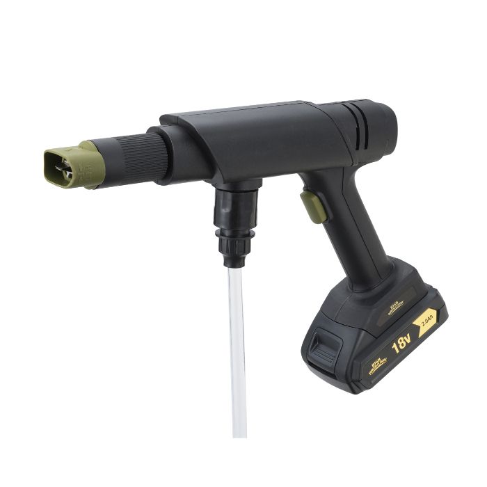 [仕様]：■モーター電圧：DC18V■吐出圧力：最大約1.2MPa■吐出水量：最大約2.0L/min■使用水：上水道水■給水方式：自給■吸い上げ高さ：最大約2.5m■給水水温：2ー40℃■使用環境温度：5ー40℃■質量：約1.2kg（ノズル、バッテリーパック含む）■電池種類：リチウムイオン電池■付属電池容量：2.0Ah■充電時間：約60分■対応バッテリーパック：BP-18LiNE（ナフココード：22645203）、BP-18LiNF（ナフココード：22645210）、BP-18LiNG（ナフココード：22645227）■対応充電器：BC-18LiNB（ナフココード：22665171）、BC-18LiNC（ナフココード：22665188）[用途]：■水栓の無い環境での洗浄に■ベランダや玄関まわりの洗浄に■車やバイクなどの洗浄に[特長]：■ハイパワー18Vモーター搭載■1回の充電で約20分使用可能■スイッチ引き金を引くと作動し、離すと停止■ノズルの先端を回すことでストレートと拡散を切替可能■バケツなどにためた水を吸い上げる自給用フィルター■タンクに洗剤を入れて散布できる洗浄用ノズル■噴射穴内の清掃に使用するノズルクリーナー付き■HIGHPOWER-CLASSIC18Vシリーズのバッテリーを共用可能[セット内容]：■18V充電式洗浄ガン本体■ノズル■給水ホース約5.5m■洗浄用ノズル■自給用フィルター■収納袋■ノズルクリーナー■取扱説明書[注意事項]：■本製品は家庭用ですので、業務用にはお使いにならないでください。■本製品は専用バッテリーパックBP-18LiNE、BP-18LiNF、BP-18LiNGの使用してください。■初めて梱包を開封した時は、付属品が全て揃っているか、破損した箇所はないか確認してください。■上記吐出圧力、水量の数値はストレート（HIGH）設定時の数値です。環境により変化する場合があります。■上記数値はバッテリーパック2.0Ah取付け時の目安数値です。■バッテリーパック3.0Ah取付け時の能力は約1.5倍に、5.0Ah取付け時の能力は約2.5倍になります。■上水道水以外は使用しないでください。■井戸水や水中ポンプからの給水はできません。■水面より2.5m以上高い位置に本体または給水ホースがある状態での使用はしないでください。