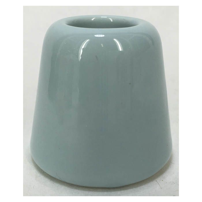 [特長]:■磁器製の歯ブラシスタンド[仕様]:■サイズ(約):縦3.7cm×横:3.7cm×高さ3.7cm■材質:磁器■原産国:中国■色:アイスブルー