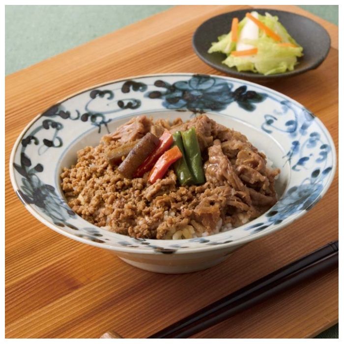 【エントリーでポイント10倍】【GD48】【お歳暮】「新杵屋」×「米沢牛黄木」牛肉どまん中一膳ご飯-承り..