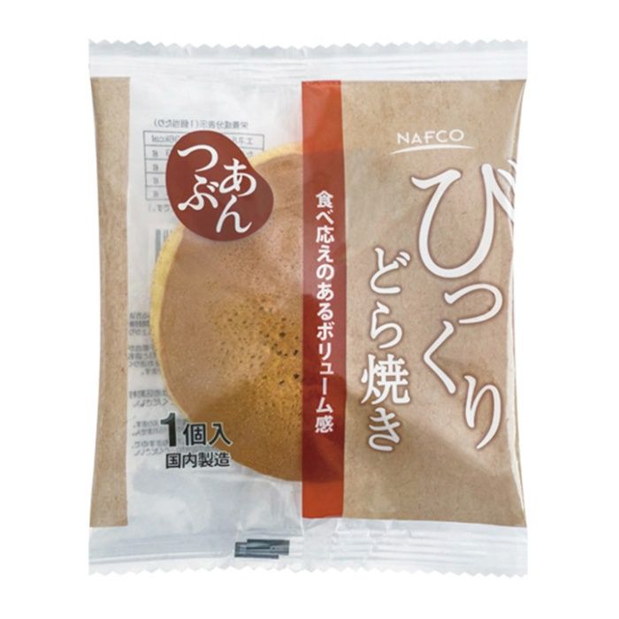 [原材料]：■つぶあん（中国製造）、液全卵、小麦粉、砂糖、還元水飴、植物油脂、はちみつ、洋酒/ソルビトール、膨張剤、乳化剤、酵素、香料、カロチン色素、（一部に卵・小麦・大豆を含む）[保存方法]：■直射日光、高温多湿を避けて保存してください。[栄養成分表示]：（1個当たり）■エネルギー315kcal、たんぱく質6.9g、脂質2.8g、炭水化物65.6g、食塩相当量0.3g