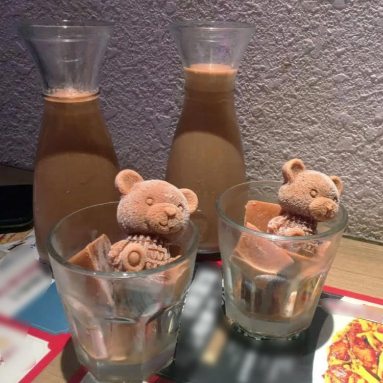 シリコンモールド 製氷皿 おしゃれ ギフト 熊 シリコン かわいい クマ 5点セット ...