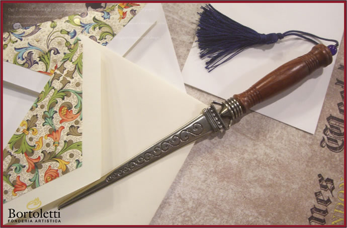 ボルトレッティ Bortoletti 装飾付きレターオープナー TAG02
