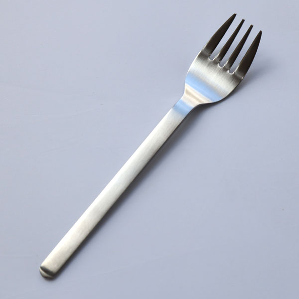 Rakuten - 機内食カトラリー シルバー フォーク 佐藤金属興業 SALUS 日本製 新潟 燕 洋食器 メール便