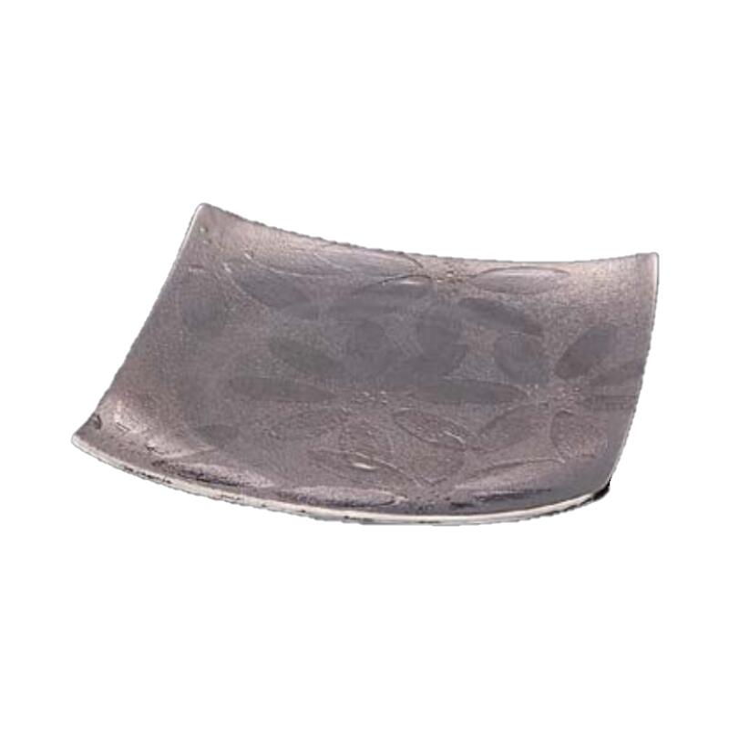 【送料無料】 有田焼 プラチナ フラワー プレート 14.7cm 角小皿 皿 小皿 取皿 銘々皿 前菜 お通し 甘味 デザート 日本製 国産 おしゃれ ギフト 贈り物 贈答品 母の日 お祝い お返し 食事会 和食器 洋食器 茶碗 湯呑 飲食店 業務用 プロ使用 の 食器 等取り扱っております