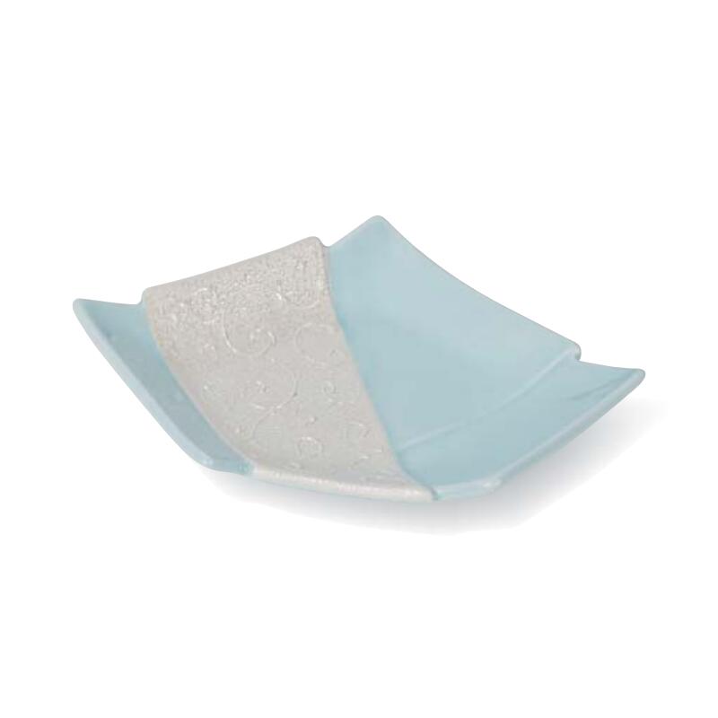 【送料無料】 有田焼 水釉 唐草 ラスター 帯 のし 皿 小 15.8cm 12cm 2.5cm 小皿 取り皿 取皿 変形皿 前菜 先付け 付出し お通し 甘味 デザート 日本製 国産 おしゃれ ギフト プレゼント 贈り物 母の日 お祝い お返し 食事会 和食器 洋食器 飲食店 業務用 プロ使用 食器