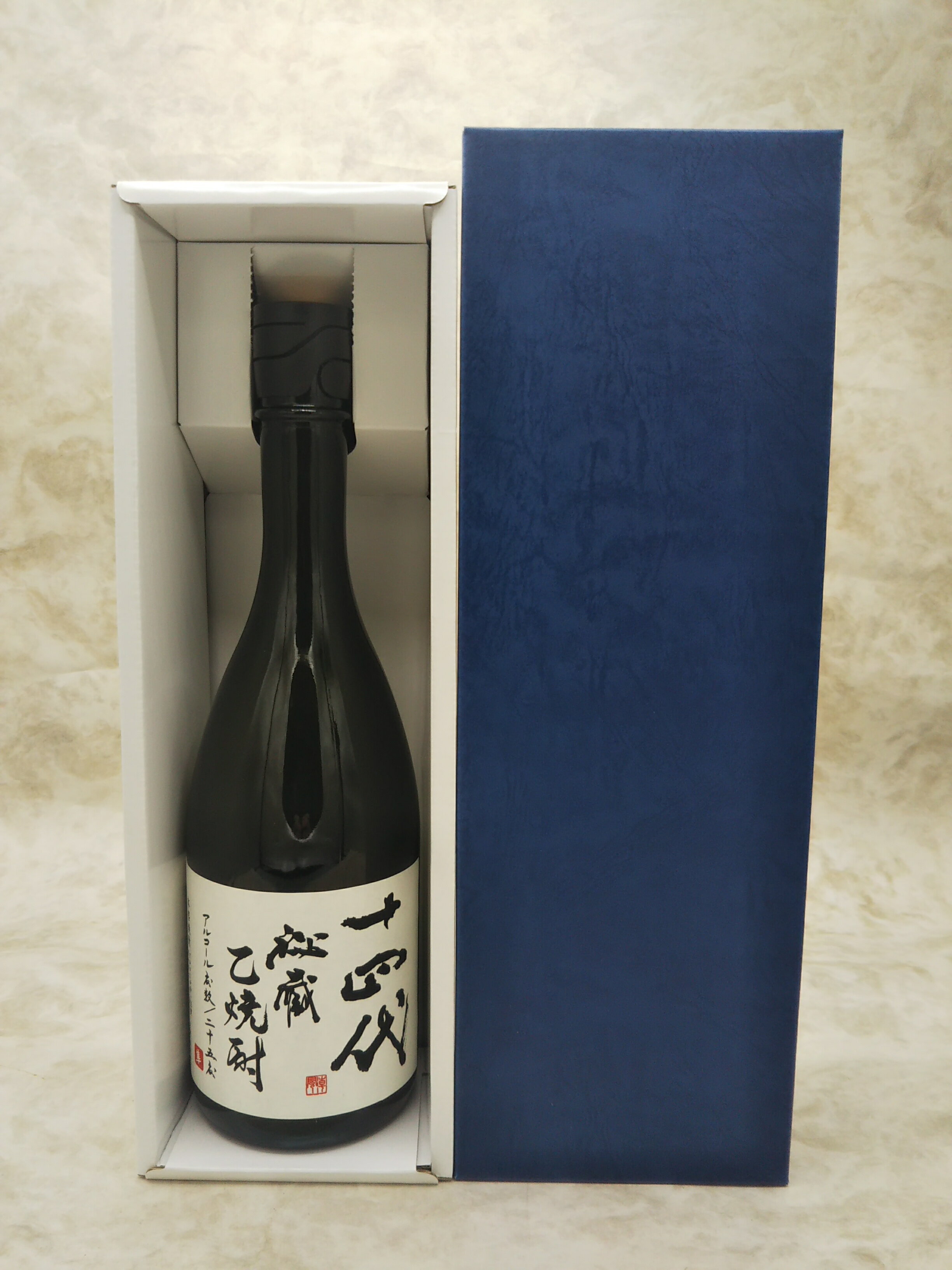 楽天市場】十四代(いも焼酎|焼酎):日本酒・焼酎の通販 楽天市場】十四代(いも焼酎|焼酎):日本酒・焼酎の通販