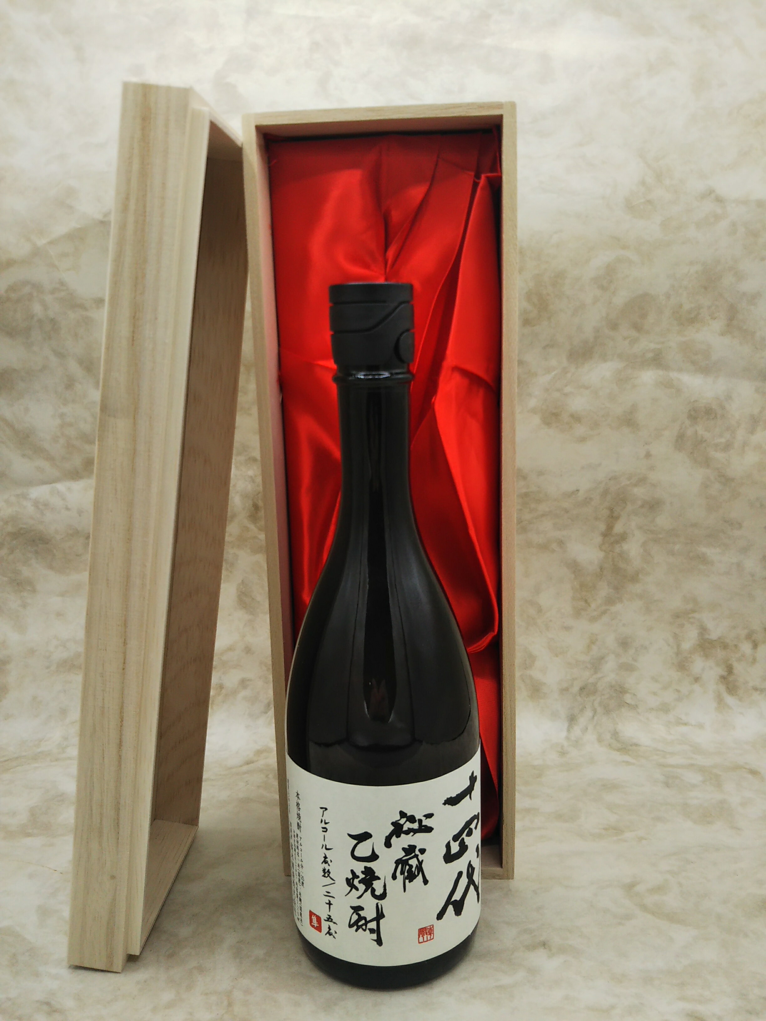 楽天市場】十四代(いも焼酎|焼酎):日本酒・焼酎の通販 楽天市場】十四代(いも焼酎|焼酎):日本酒・焼酎の通販