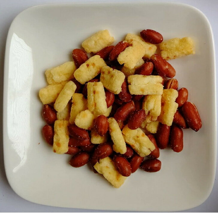 泉屋製菓 揚げ塩サラダあられ 55g×6袋