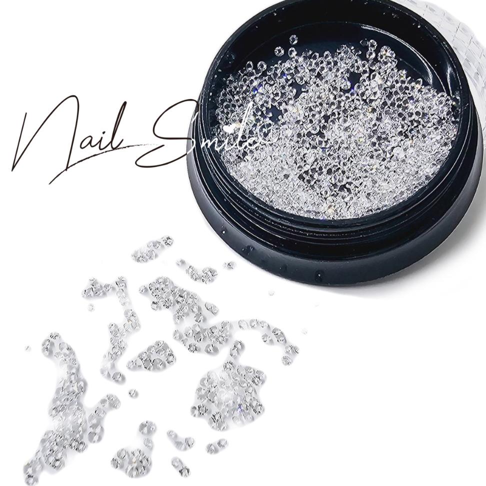 ネイルパーツ ネイルグッズ ネイル用品 ネイル ネイルアート ピクシー極小vカットストーン ピクシーネイル ビーズ クリスタル ブリオン..