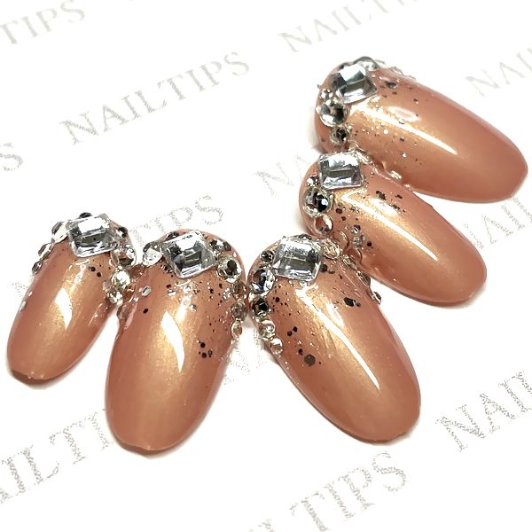 ☆根本ビジューネイル☆キラキラ ジュエリー くすみピンクパール シルバーラメ グリッター シャイニー 繰り返し使える 貼るだけ 簡単便利 ネイリスト作成 ハンドメイド 手作り ネイルチップ つけ爪 付け爪 美フォルム 美爪 きれいめ オーバル 指長効果 nail