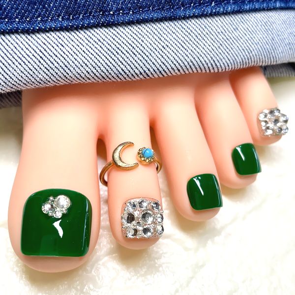 パヴェフットネイル☆強力両面テープ1回分・付け方ガイド付ビジュー/ジュエリー/キラキラ/シャイニー/ビ..