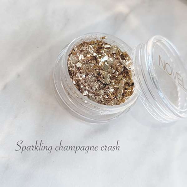 NOVEL Sparkling champagne crash
