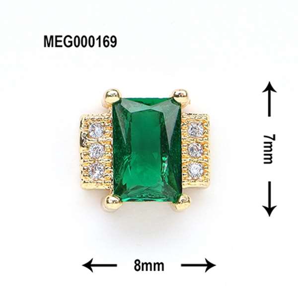 グリーン　MEG000169MEG先生とのコラボ商品です。定番パーツから新しいものにチャレンジしたいという方におすすめな、グリーンのストーンを主役にしたネイルパーツ。こっくりとした色味でレトロな雰囲気もあり、洗練されたビジューストーンとのコントラストも絶妙です。2P背面カーブあり縦7mm×横8mmグリーン　MEG000169MEG先生とのコラボ商品です。定番パーツから新しいものにチャレンジしたいという方におすすめな、グリーンのストーンを主役にしたネイルパーツ。こっくりとした色味でレトロな雰囲気もあり、洗練されたビジューストーンとのコントラストも絶妙です。2P背面カーブあり縦7mm×横8mm