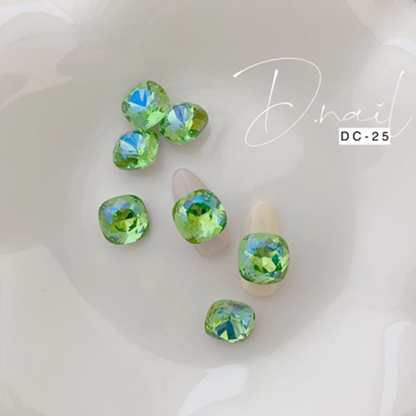 D．nail　デコレーションストーン　DC−25　正方形　グリーン 2