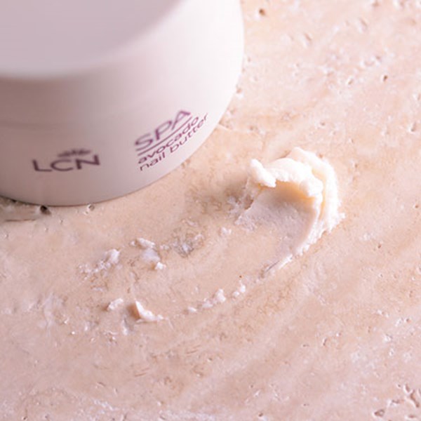 LCN スパ ネイルバター AC 15ml