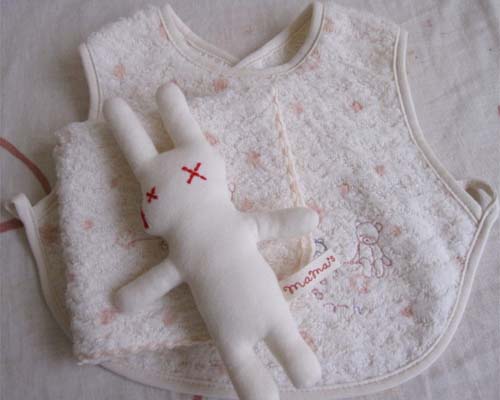 【メール便OK!!】≪薄ピンク・くま刺繍/プチギフトスタイを含む3点セット≫【赤ちゃん・ベビー出産祝い・男の子/女の子】今治 コンテックス/ミュール オーガニックコットン 【メール便OK!!】≪薄ピンク・くま刺繍/プチギフトスタイを含む3点セット≫【赤ちゃん・ベビー出産祝い・男の子/女の子】今治 コンテックス/ミュール オーガニックコットン