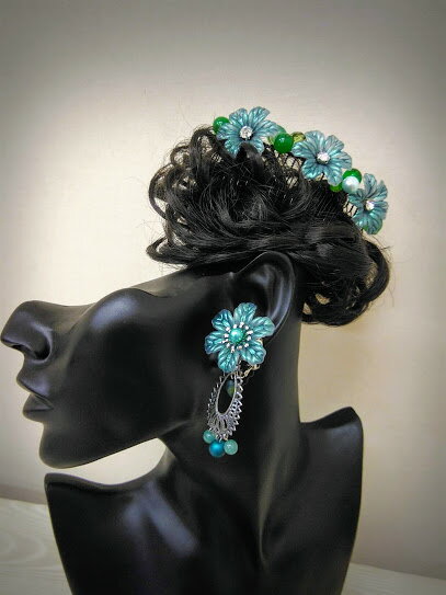 フラメンコ衣装 イヤリング ペイネタ セット キラキラ ビーズ ビジュー 髪飾り コーム 花モチーフ フラメンコ アクセサリー グリーン ベリーダンス ナジャハ...