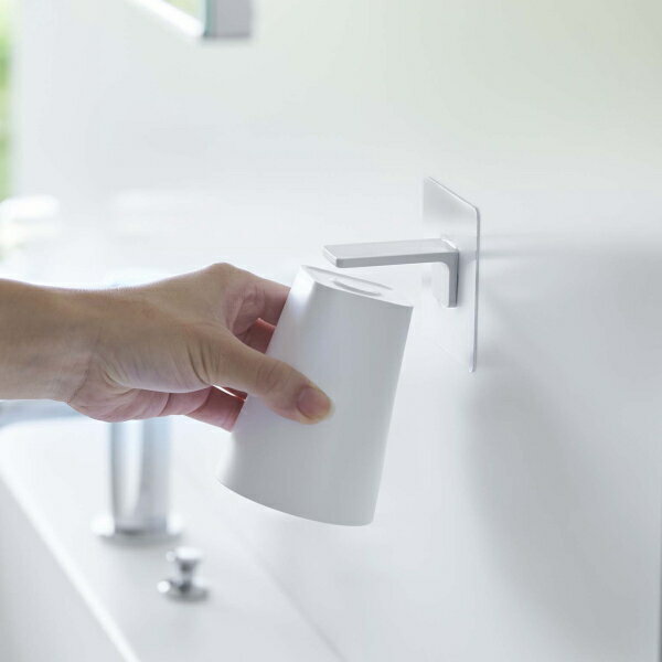 なじみハウスのtower フィルムフック マグネットタンブラー タワー ホワイト｜アングル2