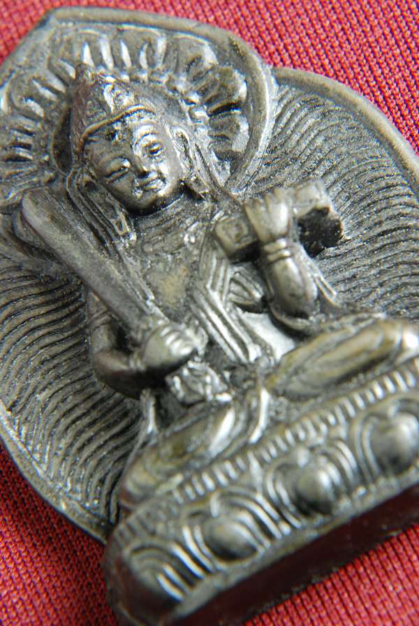 石仏 卯歳の守り本尊文殊菩薩（浮き彫り黒色）