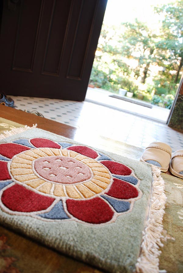 マンダラ絨毯「蓮華」の紹介画像2