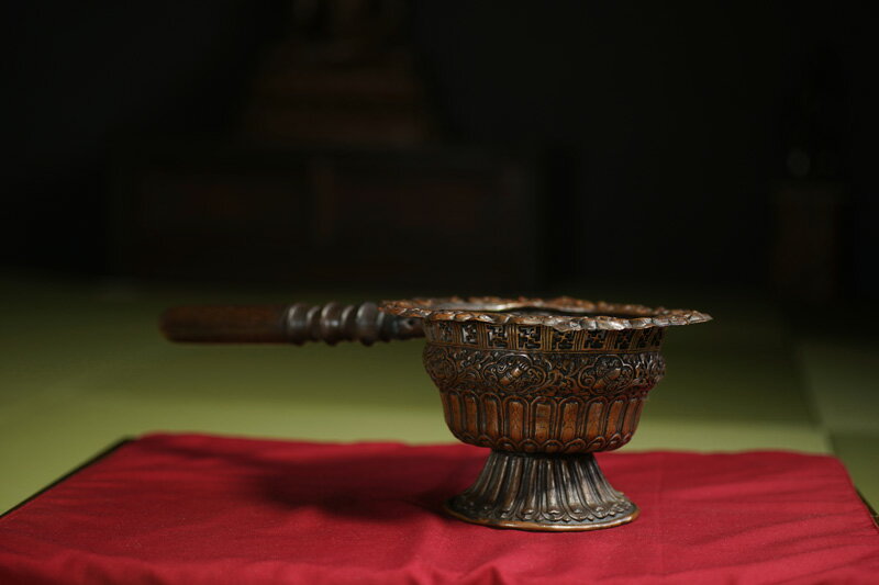 古仏器(香炉) 銅造彫金仕上げ