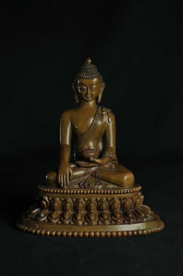 釈迦如来 銅造彫金仕上げ