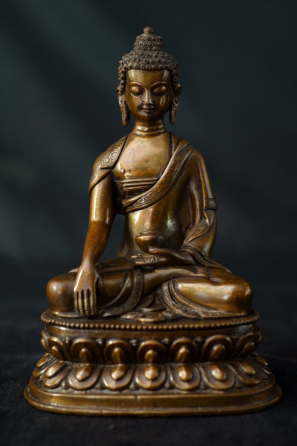 釈迦如来 銅造彫金仕上げのサムネイル