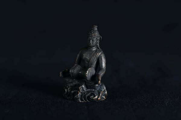 極小仏像 飛天（太鼓）黒色