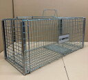 【送料無料】安全設計 ネコ専用保護器 踏板式 日本製猫の保護器 アニマルキャッチャー M踏み板式 小動物捕獲器 猫 捕獲器W280×H280×D650mm丸十金...